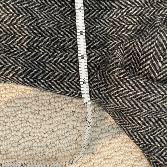 Like New! Lauren Ralph Lauren Zip Up Jacket! - Picture 8 of 14